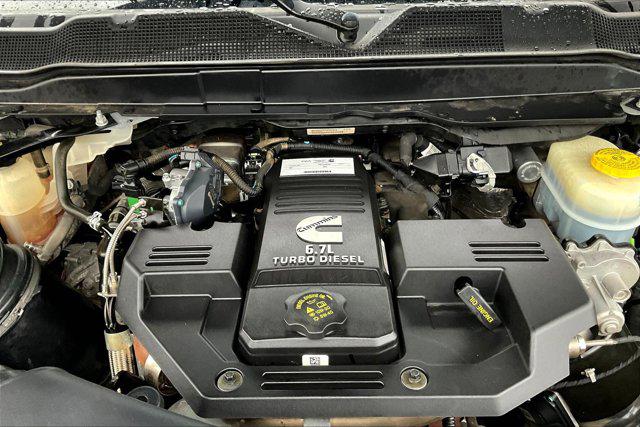 2022 Ram 3500 Big Horn Crew Cab 4x4 8' Box