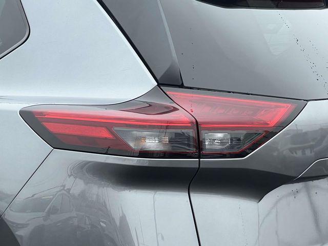 2022 Nissan Rogue SV Intelligent AWD