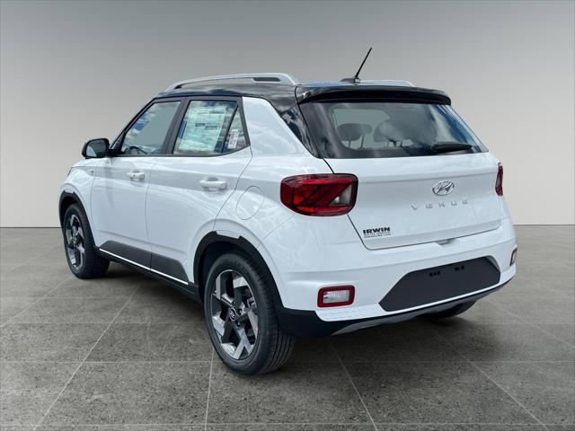 2026 Hyundai Venue SEL w/Two-Tone Roof