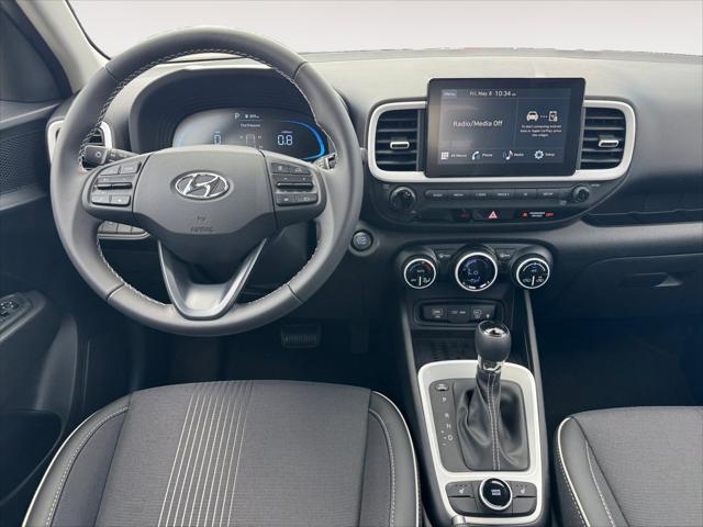 2026 Hyundai Venue SEL w/Two-Tone Roof