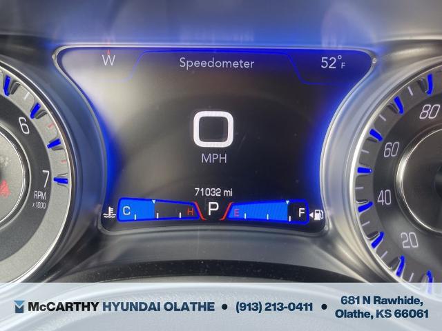 2022 Chrysler 300 Touring L