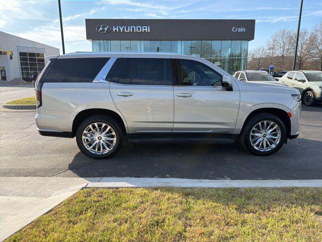 2023 Cadillac Escalade 2WD Premium Luxury