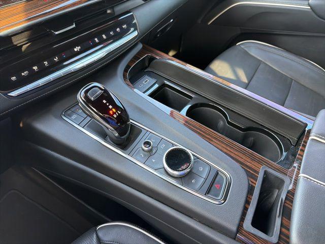 2023 Cadillac Escalade 2WD Premium Luxury