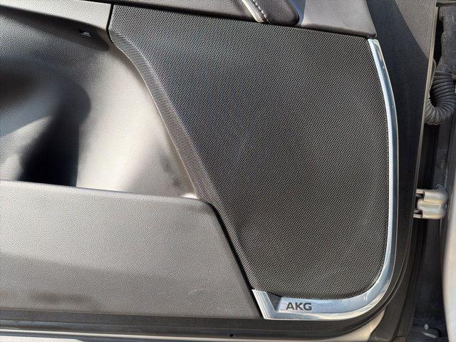 2023 Cadillac Escalade 2WD Premium Luxury
