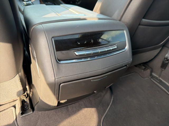 2023 Cadillac Escalade 2WD Premium Luxury