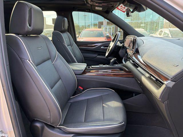 2023 Cadillac Escalade 2WD Premium Luxury