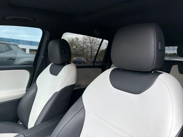 2023 Mercedes-Benz GLB GLB 250