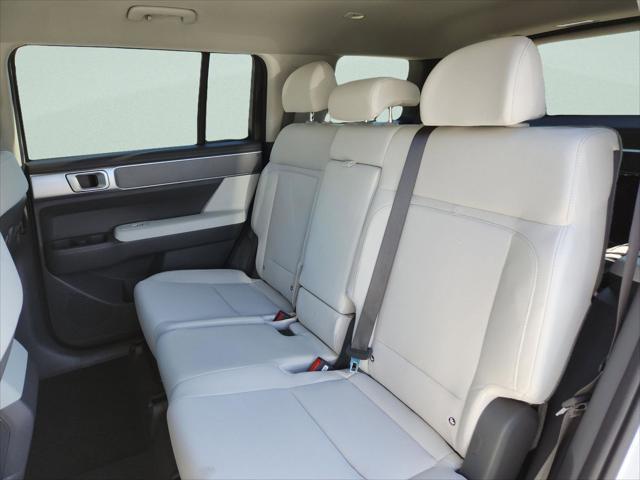 2026 Hyundai Santa Fe SE