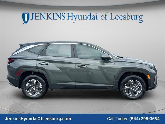 2026 Hyundai Tucson Hybrid Blue SE