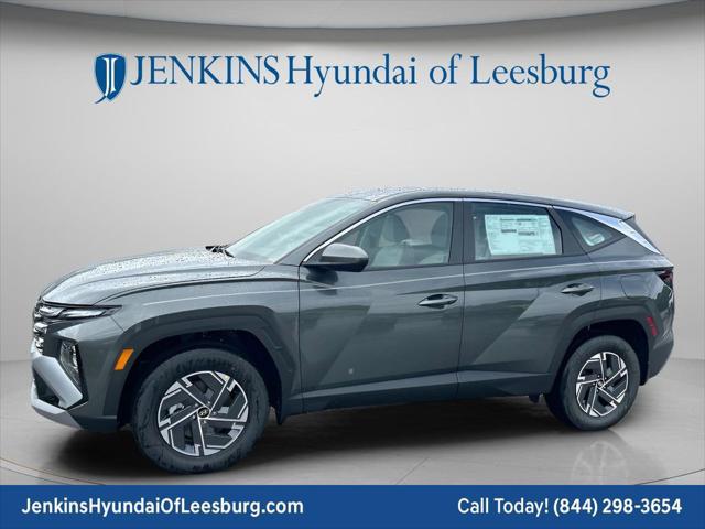 2026 Hyundai Tucson Hybrid Blue SE