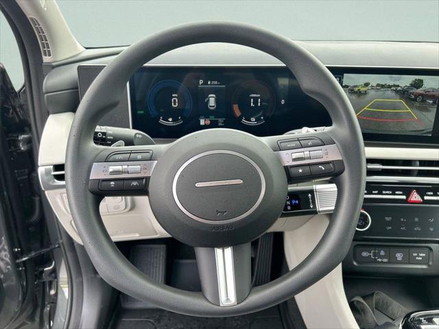 2026 Hyundai Tucson Hybrid Blue SE