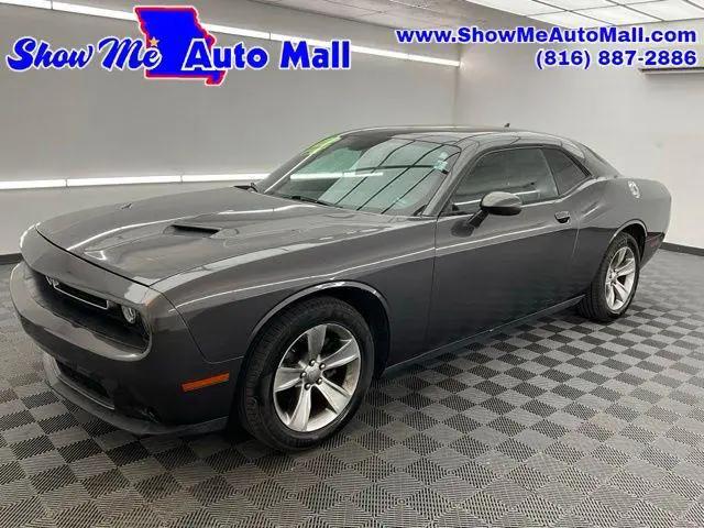 2015 Dodge Challenger SXT for sale in Harrisonville, MO