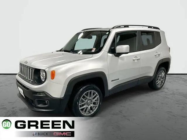 2017 Jeep Renegade Latitude 4x4 for sale in Davenport, IA