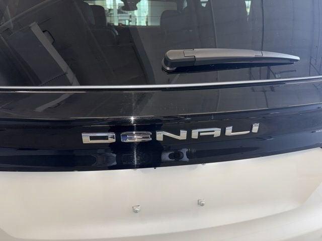2025 GMC Acadia AWD Denali