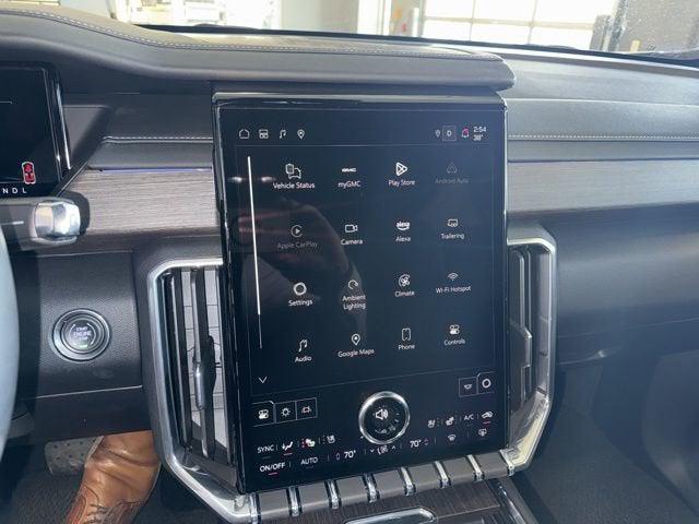 2025 GMC Acadia AWD Denali