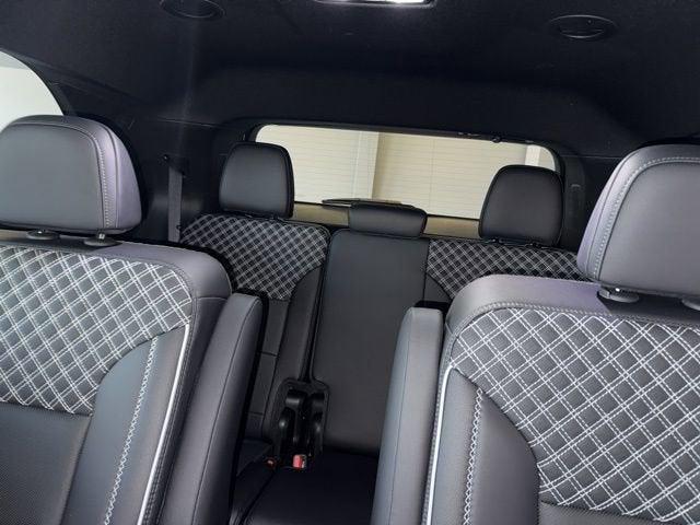 2025 GMC Acadia AWD Denali