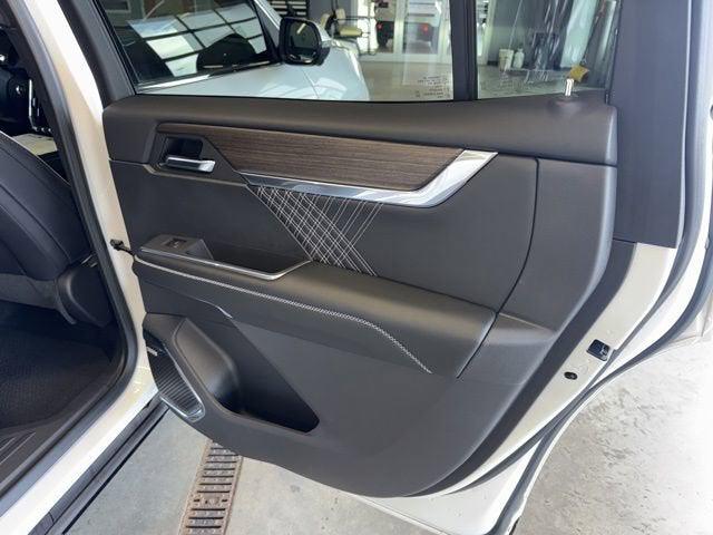 2025 GMC Acadia AWD Denali