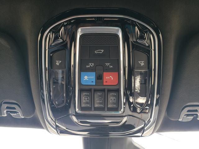 2026 Jeep Grand Wagoneer Summit Reserve 4x4