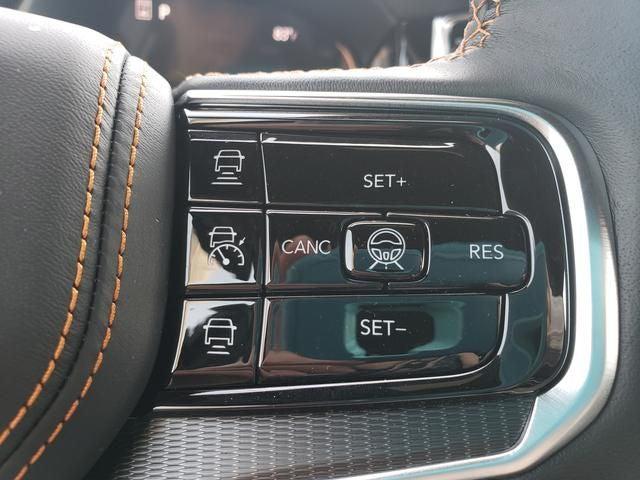 2026 Jeep Grand Wagoneer Summit Reserve 4x4