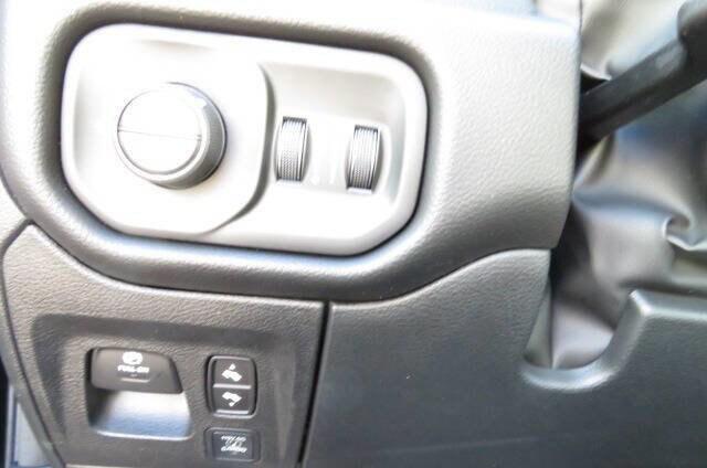 2026 Ram 1500 Rebel Crew Cab 4x4 5'7" Box