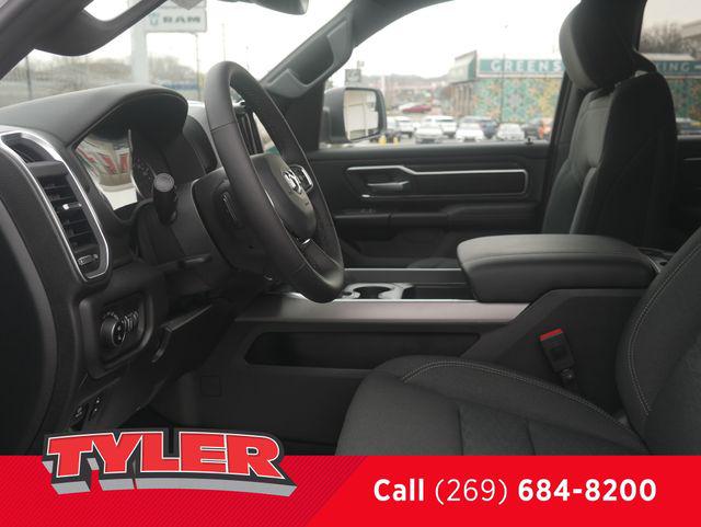 2026 Ram 1500 Big Horn Crew Cab 4x4 57 Box