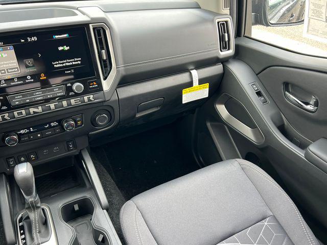 2026 Nissan Frontier Crew Cab SV 4x4