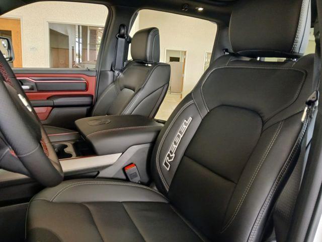 2026 Ram 1500 Rebel Crew Cab 4x4 5'7" Box