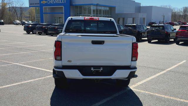 2026 Chevrolet Colorado LT, 4WD