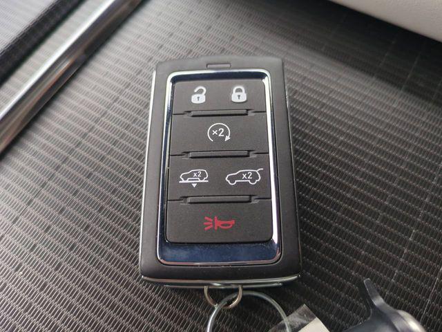 2026 Jeep Grand Wagoneer Summit Obsidian 4x4