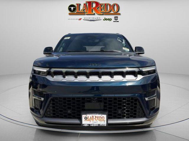 2026 Jeep Grand Wagoneer 4x2