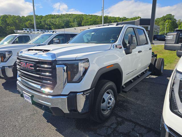 2026 GMC Sierra 3500HD Pro
