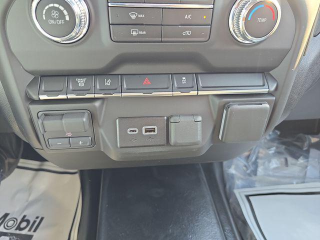 2026 GMC Sierra 3500HD Pro