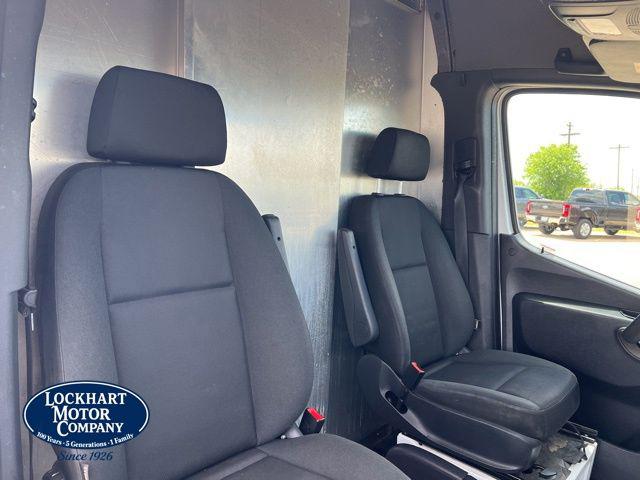 2019 Freightliner Sprinter High Roof