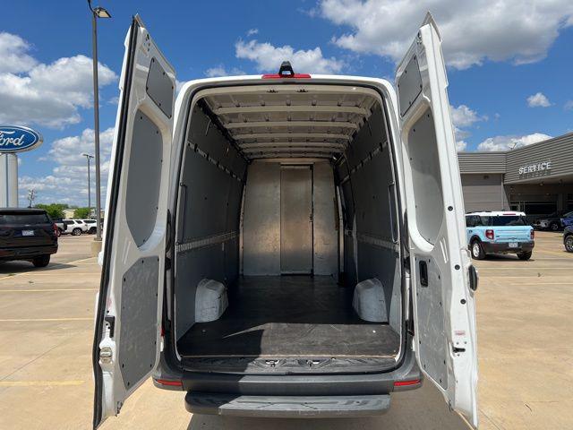 2019 Freightliner Sprinter High Roof