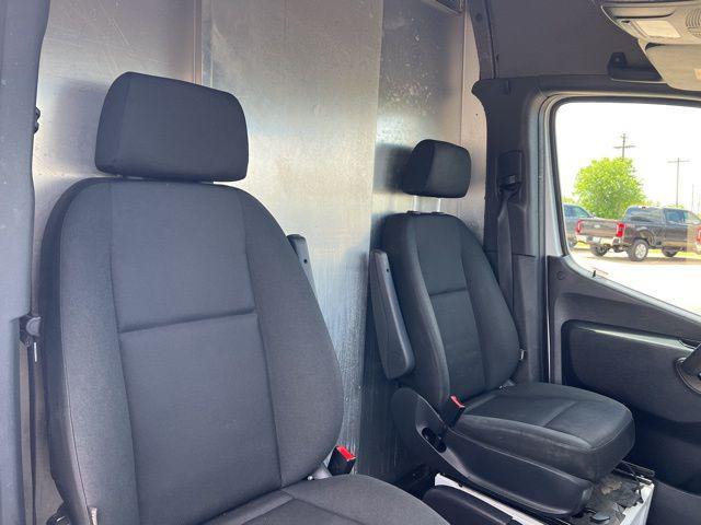 2019 Freightliner Sprinter High Roof