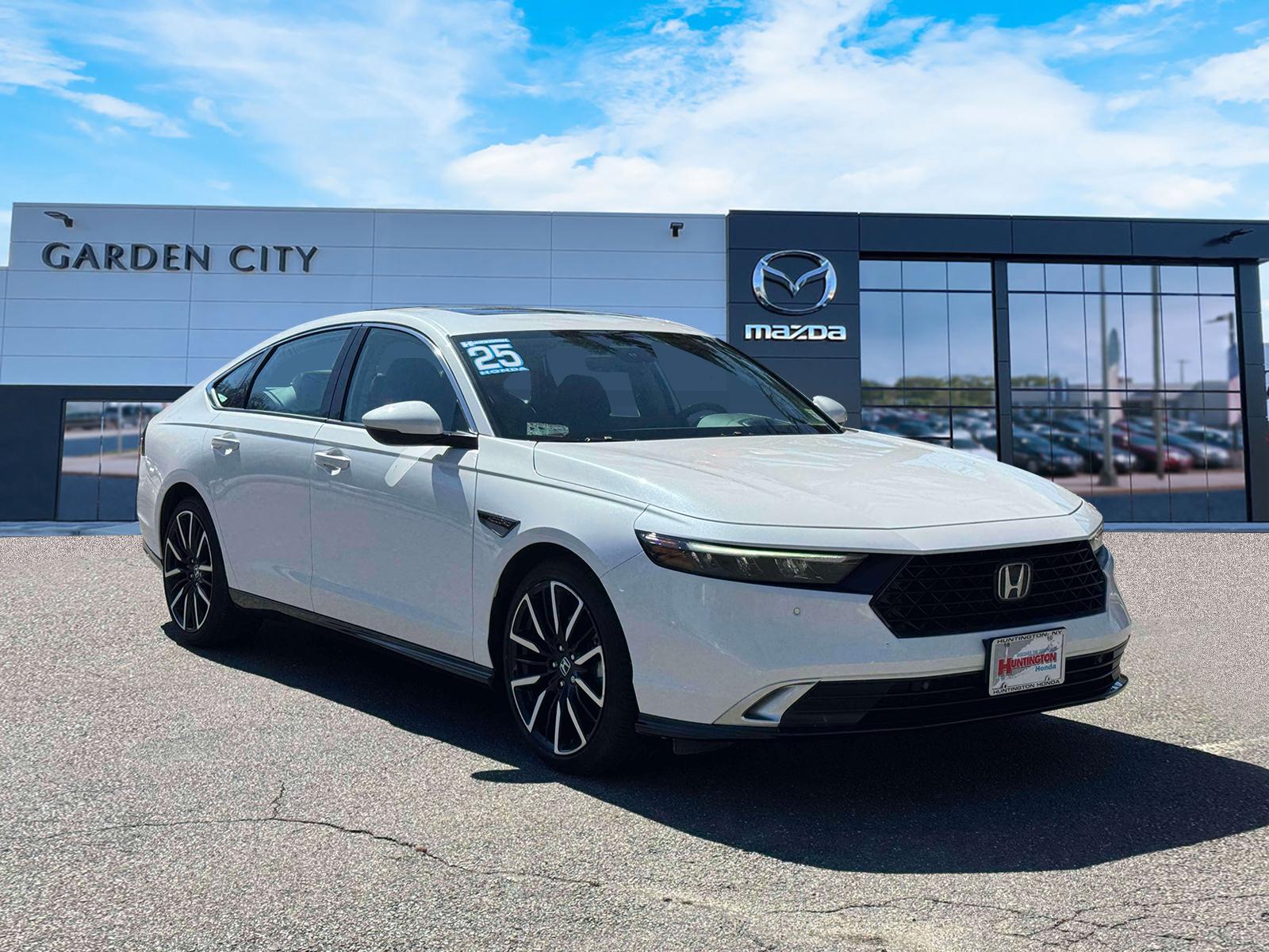 Platinum White Pearl 2025 Honda Accord Hybrid Touring FWD Sedan Front-Wheel Drive Automatic
