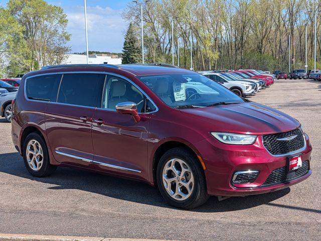 2021 Chrysler Pacifica Limited AWD for sale in White Bear Lake, MN