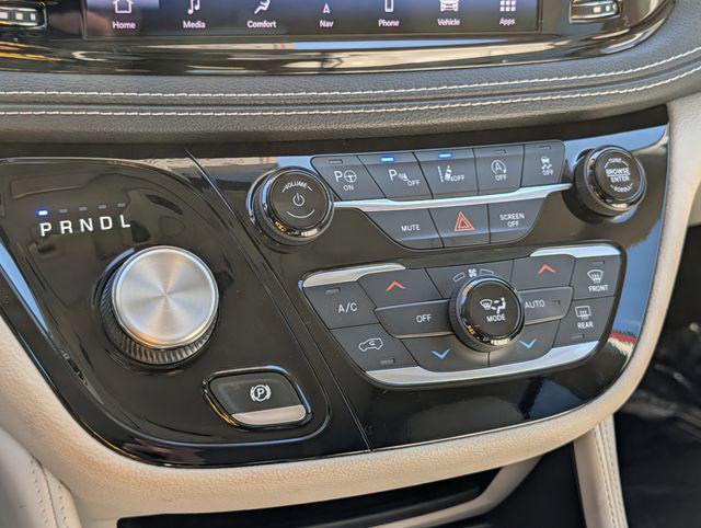 2021 Chrysler Pacifica Limited AWD