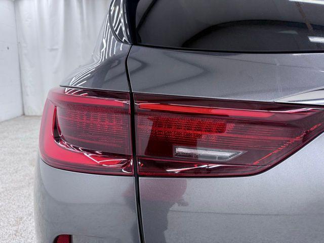 2023 INFINITI QX50 LUXE AWD