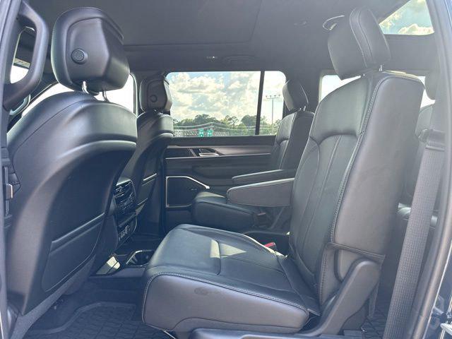2026 Jeep Grand Wagoneer Upland 4x4