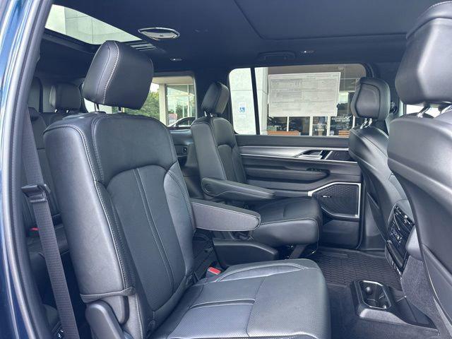2026 Jeep Grand Wagoneer Upland 4x4