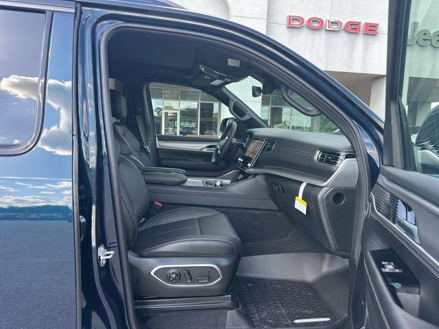 2026 Jeep Grand Wagoneer Upland 4x4