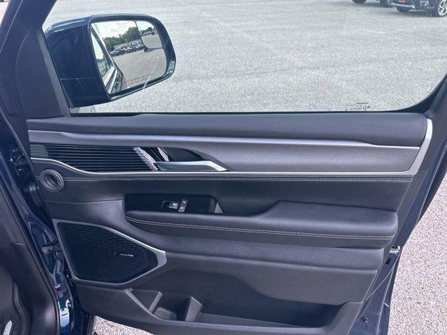 2026 Jeep Grand Wagoneer Upland 4x4