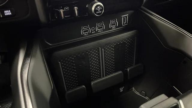 2026 Ram 1500 Rebel Crew Cab 4x4 5'7" Box