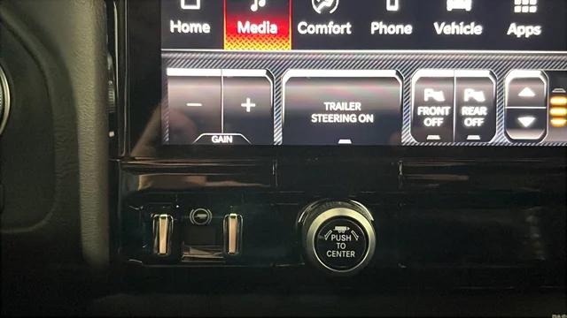 2026 Ram 1500 Rebel Crew Cab 4x4 5'7" Box