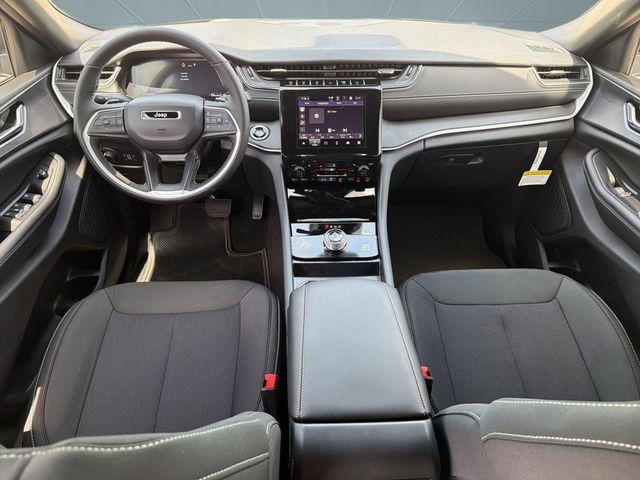 2026 Jeep Grand Cherokee L Altitude 4x4