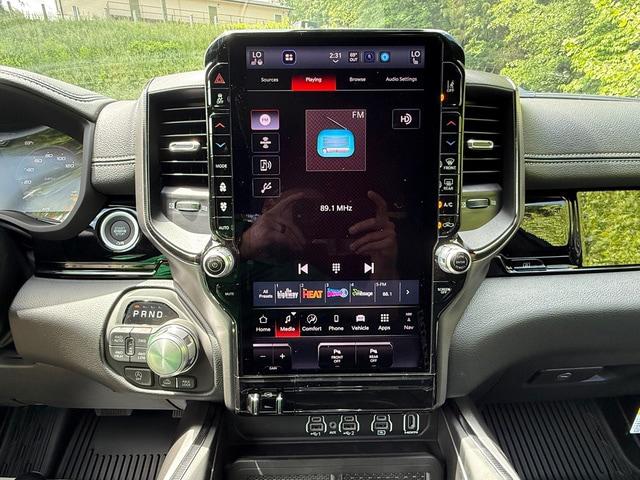 2026 Ram 1500 Rebel Crew Cab 4x4 5'7" Box