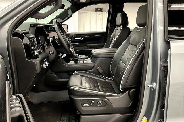 2024 GMC Sierra 1500 4WD Crew Cab Short Box AT4X