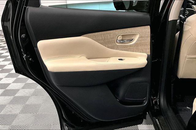2024 Nissan Murano SL FWD