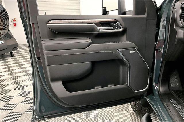2025 Chevrolet Silverado 2500HD 4WD Crew Cab Standard Bed LTZ